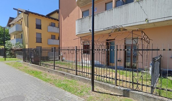 appartamento in vendita a Vigevano in zona Piccolini
