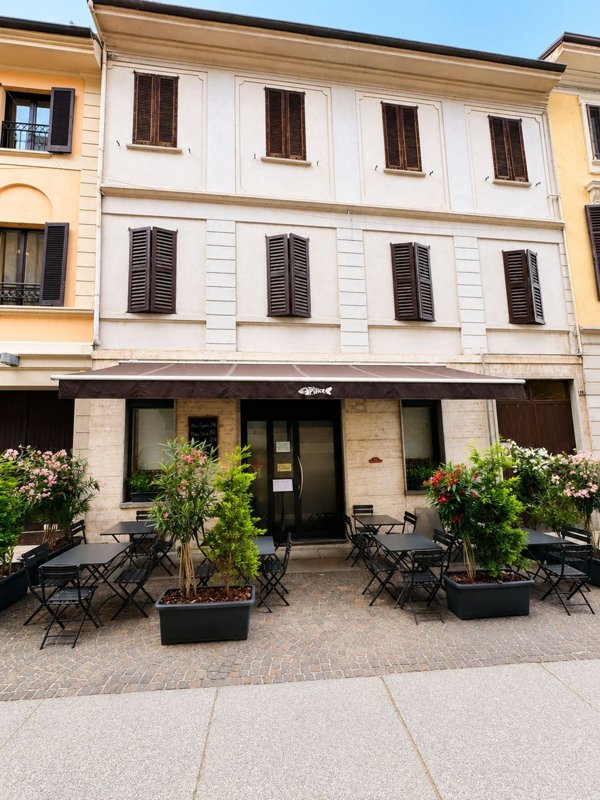locale commerciale in vendita a Vigevano