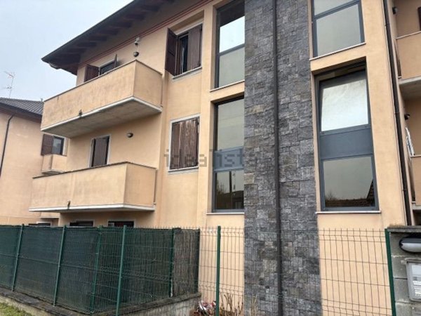appartamento in vendita a Vigevano in zona Piccolini