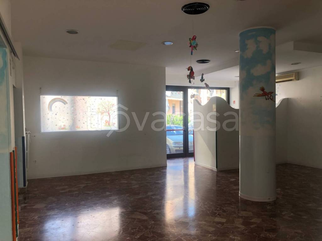 ufficio in vendita a Vigevano