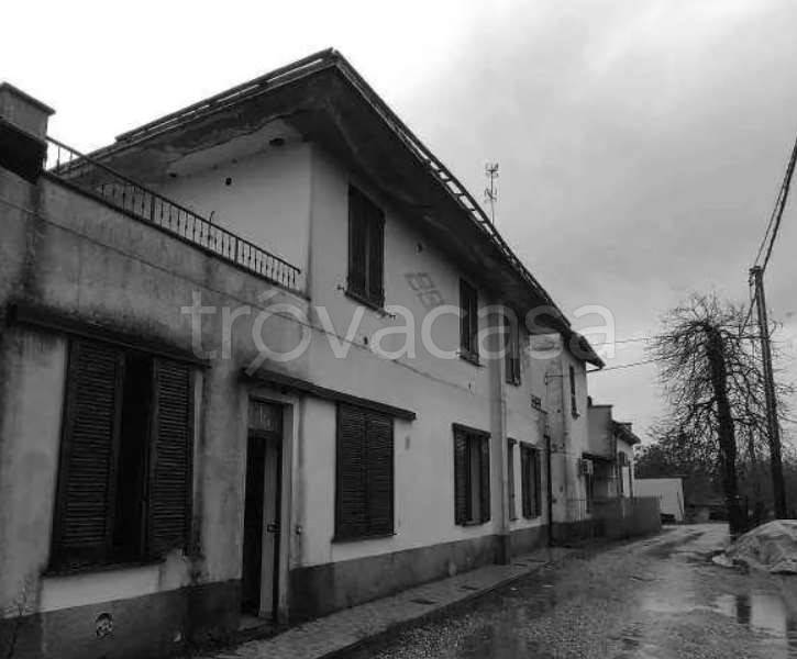 appartamento in vendita a Vigevano in zona Morsella
