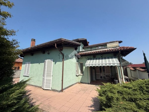 casa indipendente in vendita a Vigevano in zona Buccella