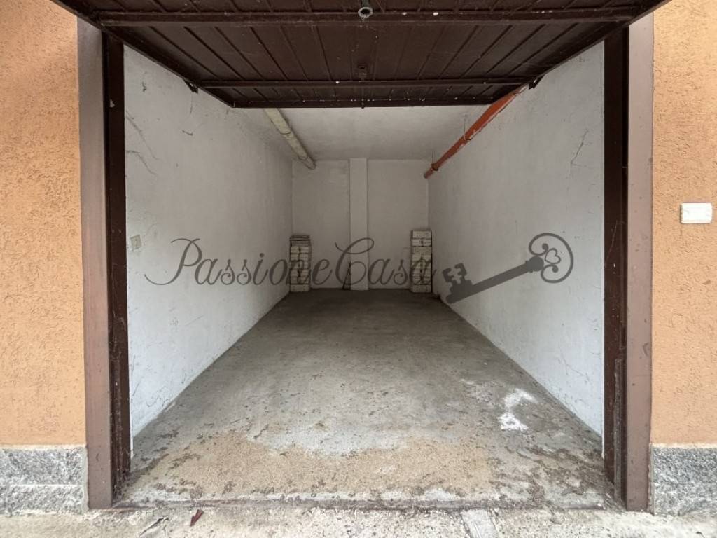 box auto in vendita a Vigevano