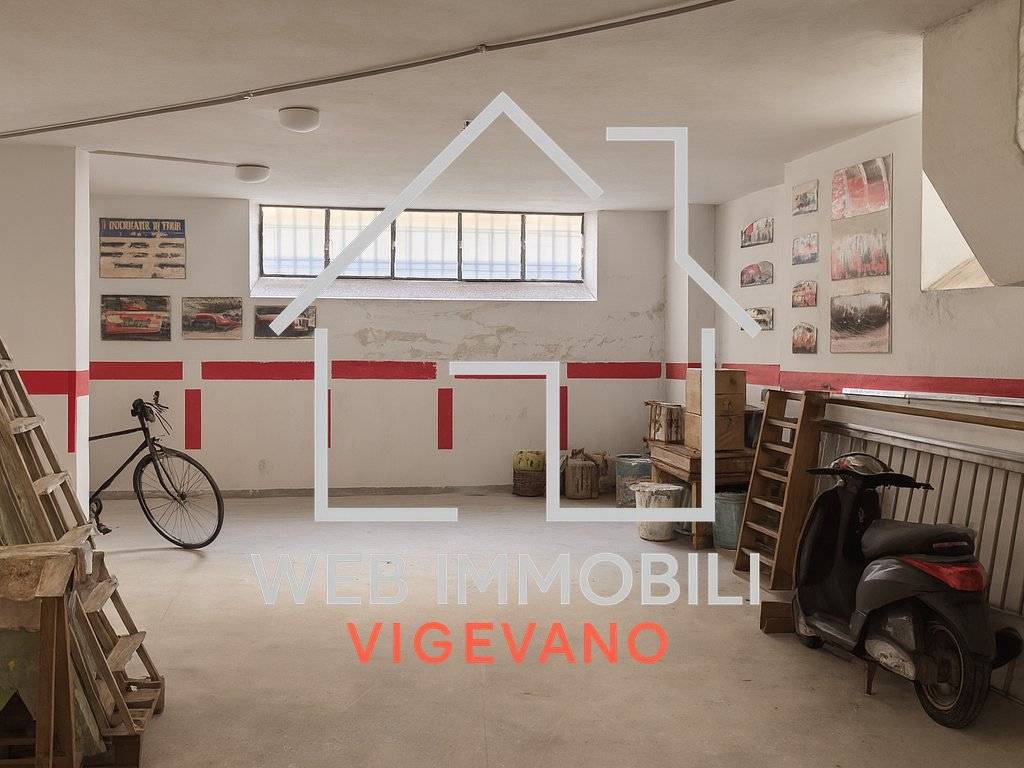 box auto in vendita a Vigevano