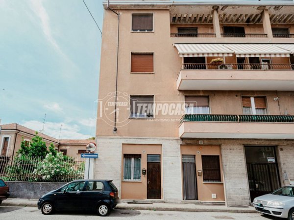 appartamento in vendita a Vigevano