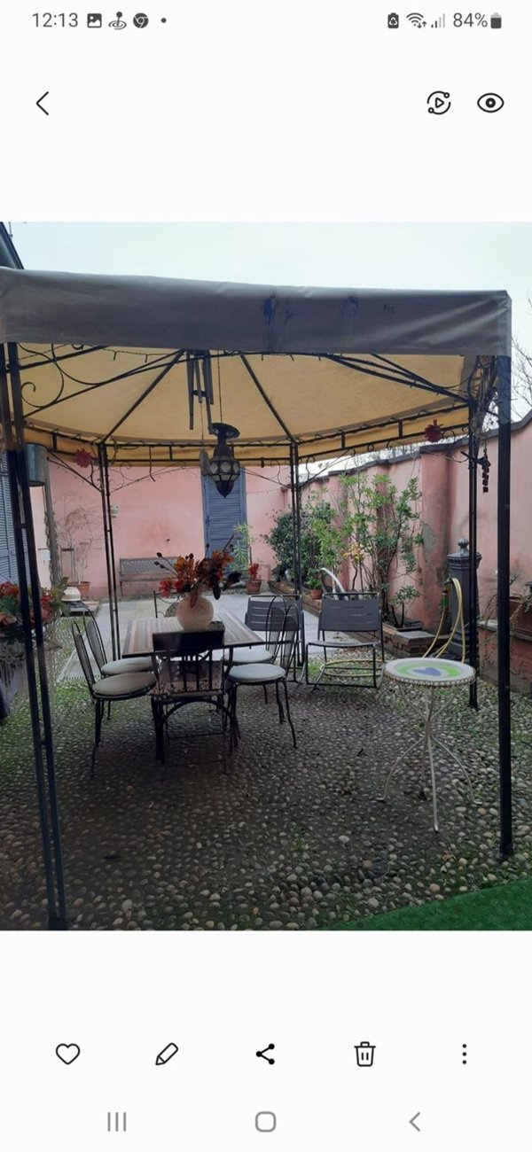 casa indipendente in vendita a Vigevano