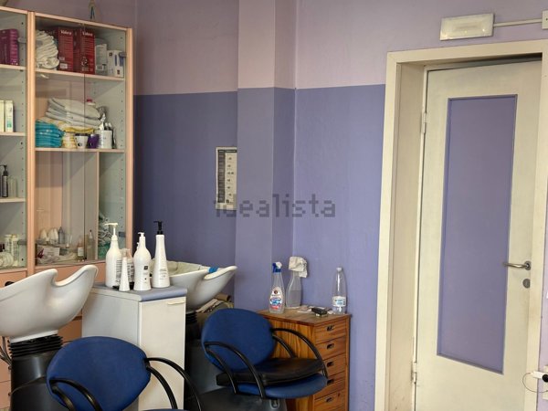 negozio in vendita a Vigevano