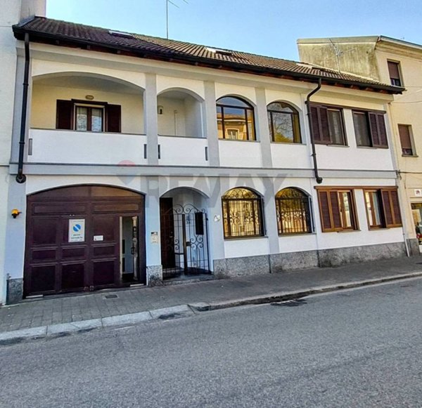 casa indipendente in vendita a Vigevano