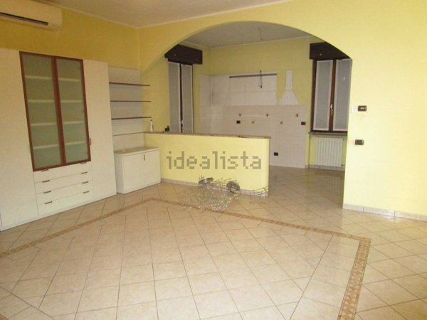 casa indipendente in vendita a Vigevano