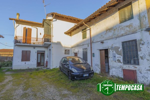 casa indipendente in vendita a Villanova d'Ardenghi