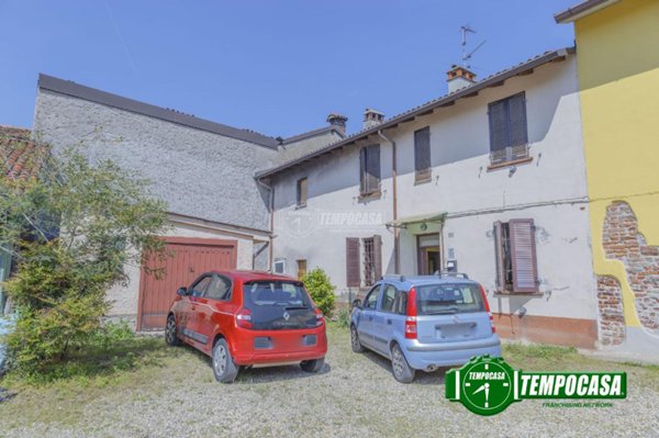 quadrivano in vendita a Villanova d'Ardenghi