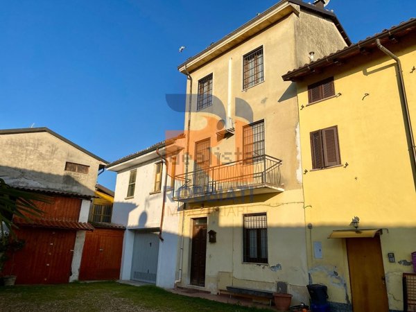 casa indipendente in vendita a Villanova d'Ardenghi