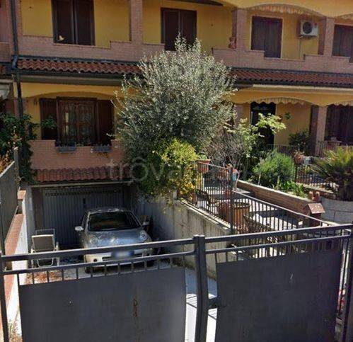 casa indipendente in vendita a Villanova d'Ardenghi