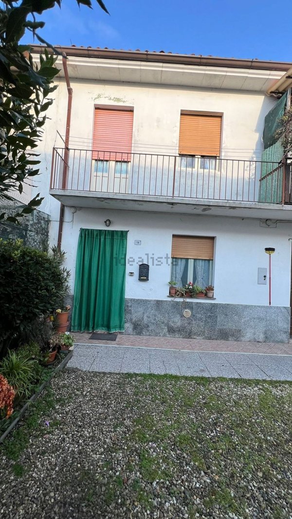 casa indipendente in vendita a Villanova d'Ardenghi