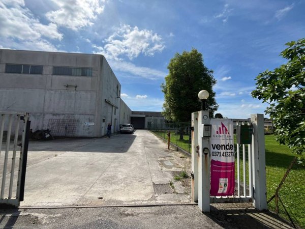 capannone in vendita a Villanterio