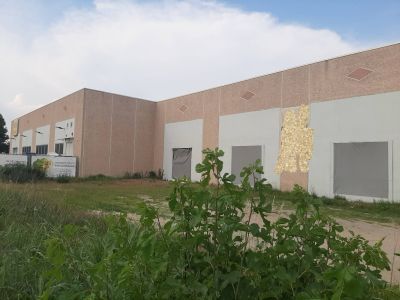 locale commerciale in vendita a Villanterio