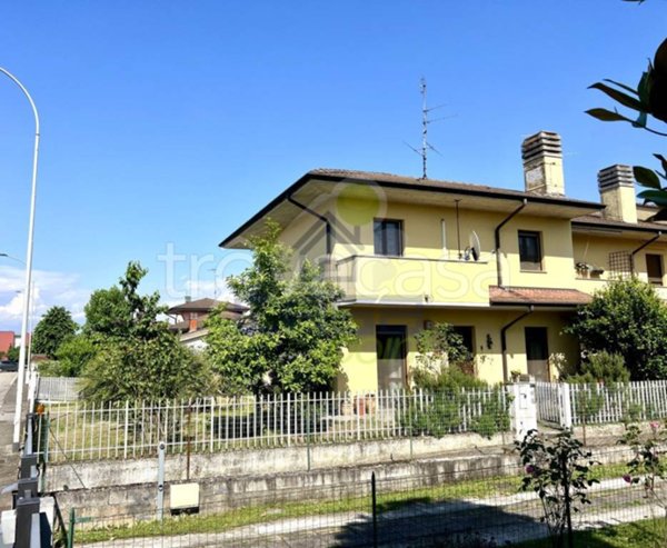 casa indipendente in vendita a Villanterio