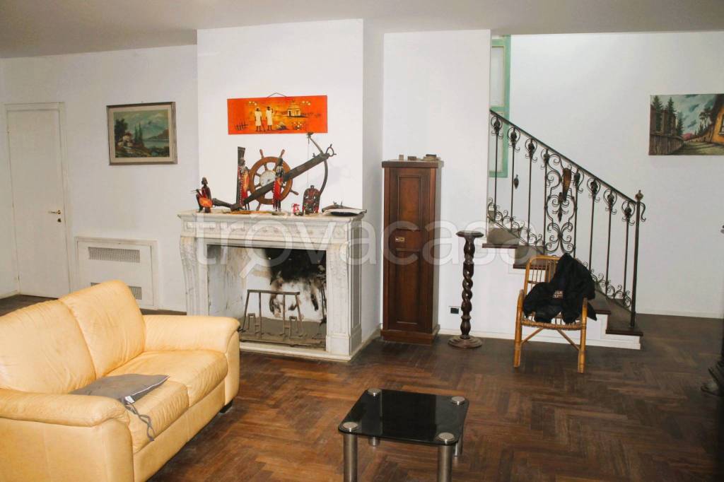 casa indipendente in vendita a Villanterio