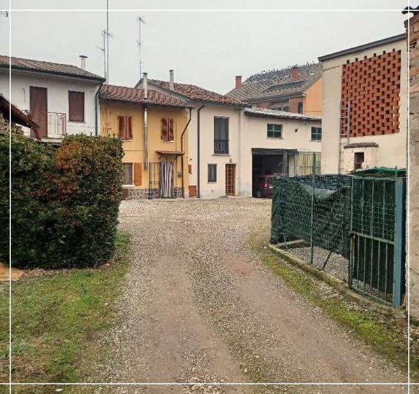 appartamento in vendita a Villanterio