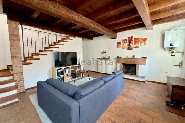 casa indipendente in vendita a Villanterio