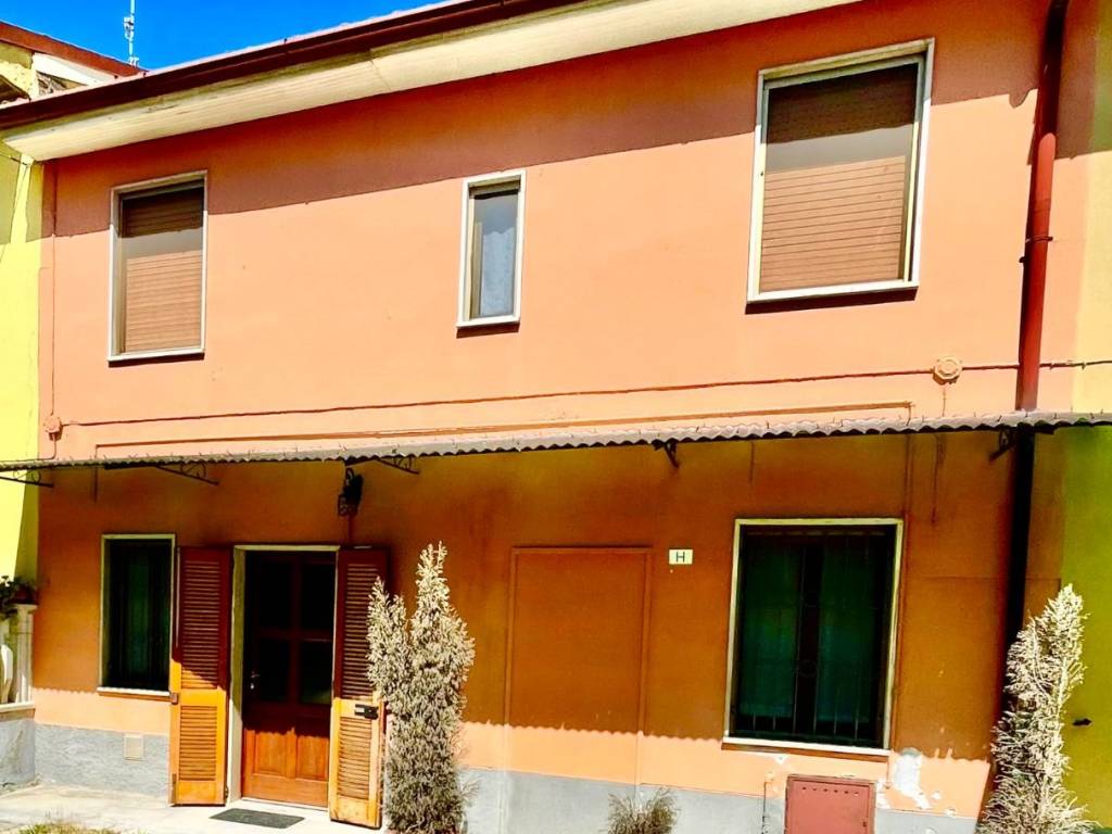 casa indipendente in vendita a Villanterio