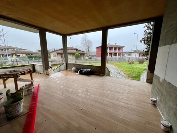 casa indipendente in vendita a Villanterio