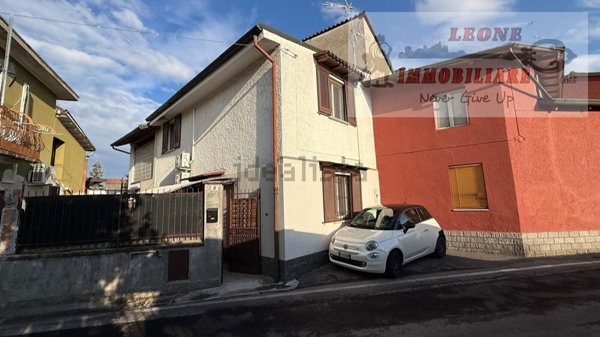 casa indipendente in vendita a Vistarino