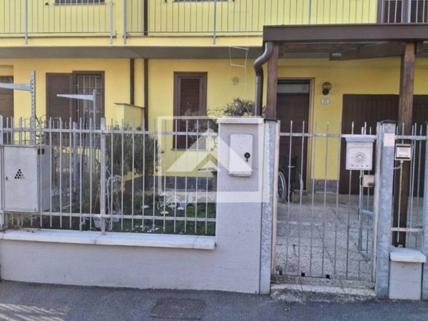 casa indipendente in vendita a Vistarino