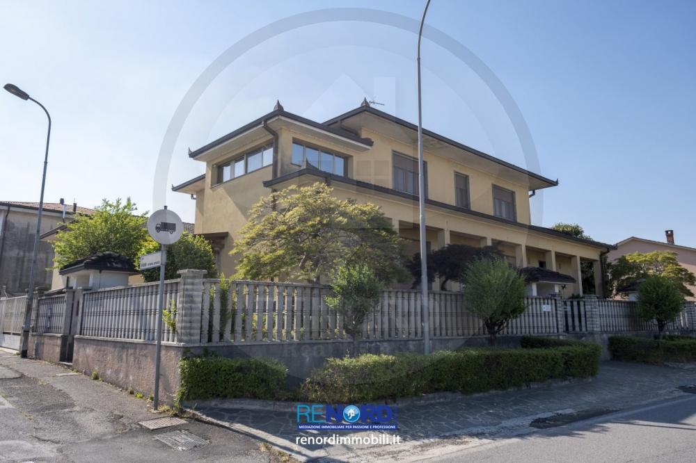 casa indipendente in vendita a Vistarino in zona Buttirago