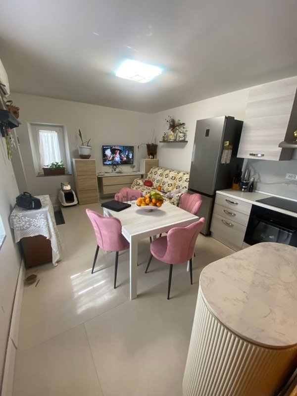 casa indipendente in vendita a Vistarino in zona Vivente