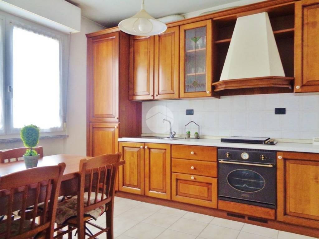 appartamento in vendita a Voghera in zona Campoferro