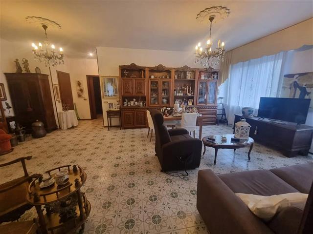 appartamento in vendita a Voghera