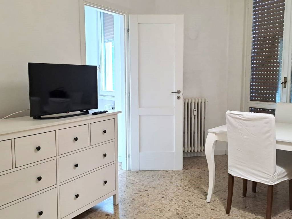 appartamento in vendita a Voghera in zona Campoferro