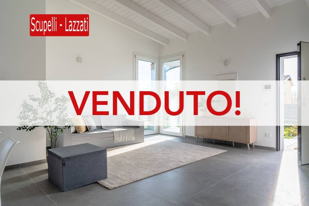 casa indipendente in vendita a Voghera in zona Valle