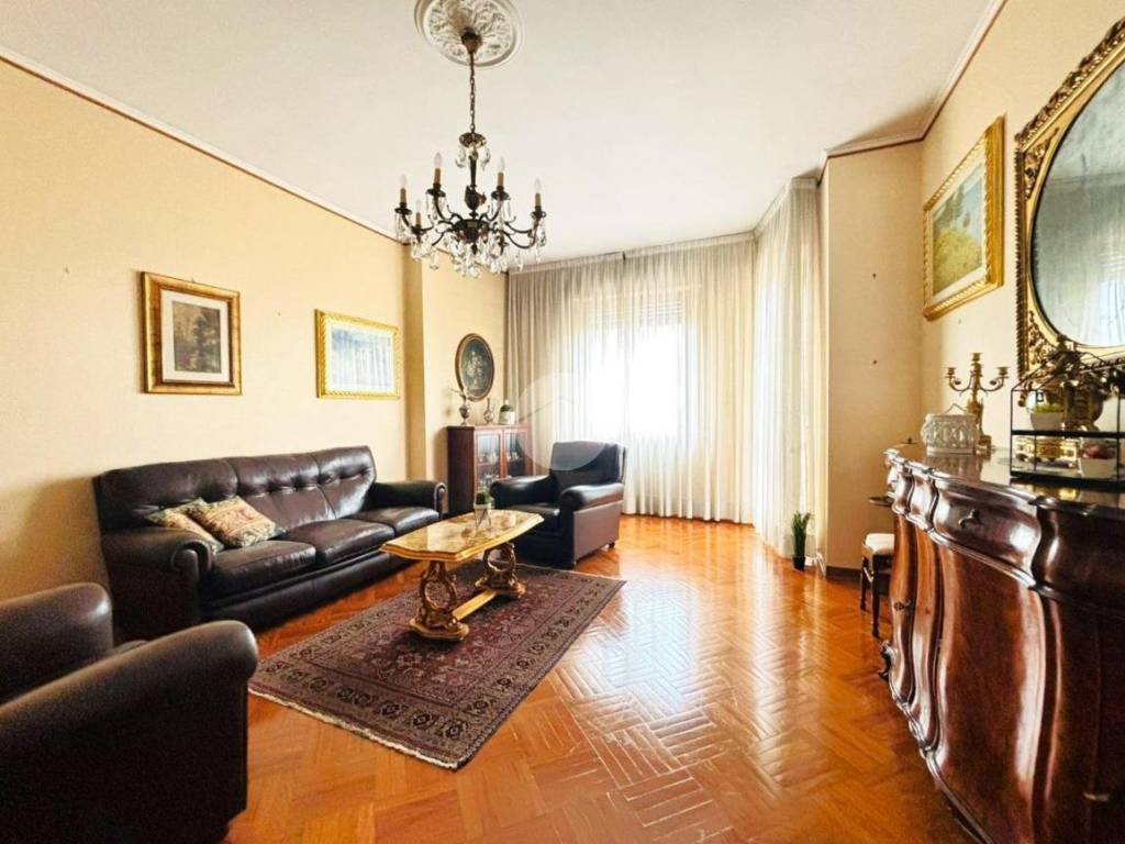 appartamento in vendita a Voghera