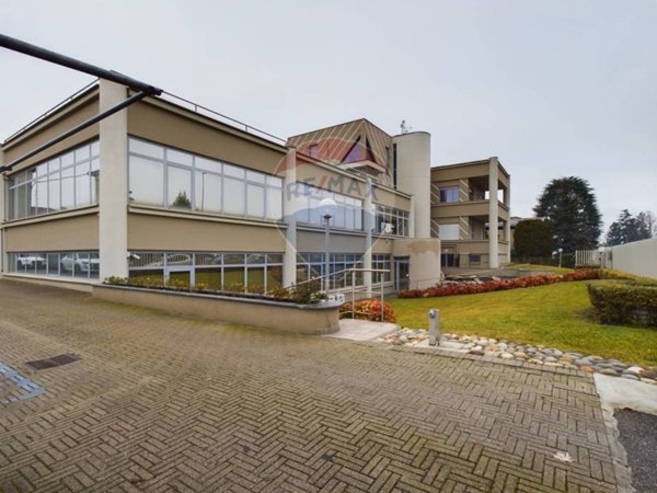 intera palazzina in vendita a Voghera