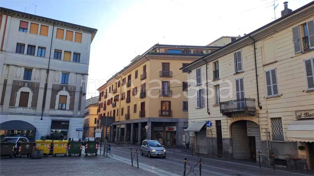 appartamento in vendita a Voghera