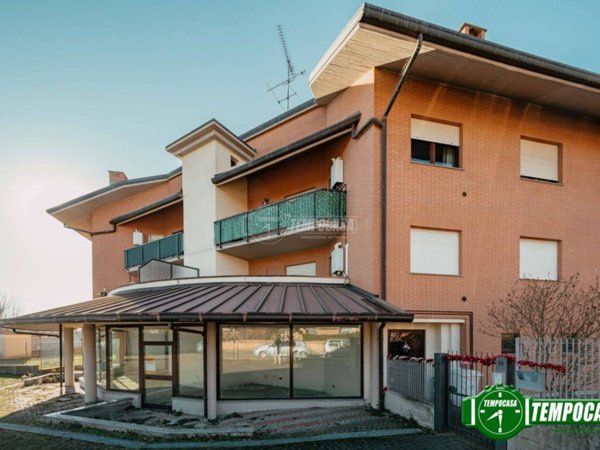 appartamento in vendita a Voghera in zona Medassino