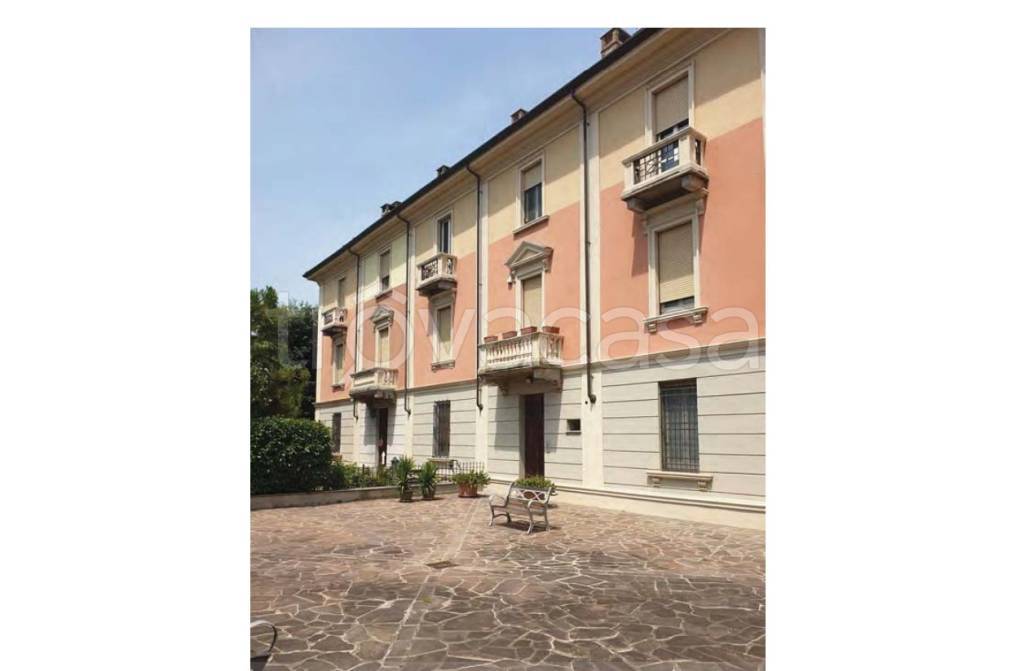 appartamento in vendita a Voghera