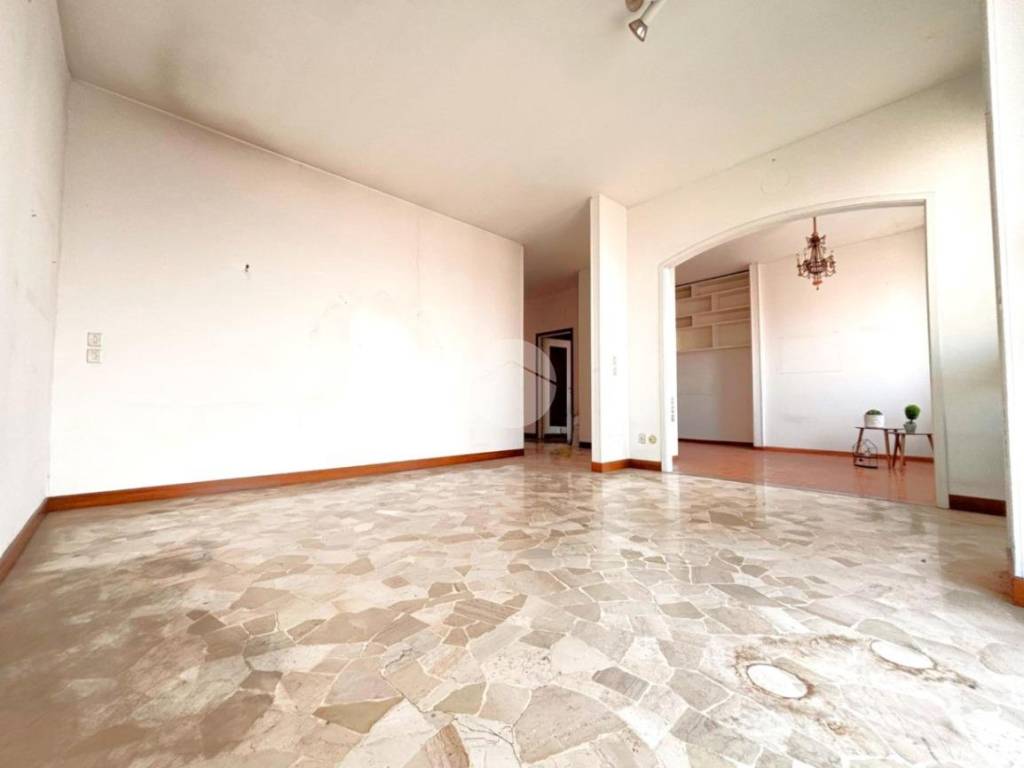 appartamento in vendita a Voghera