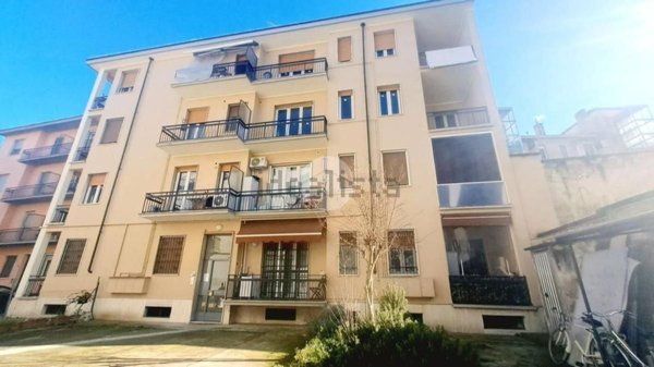 appartamento in vendita a Voghera