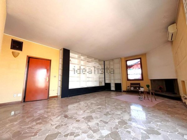 appartamento in vendita a Voghera