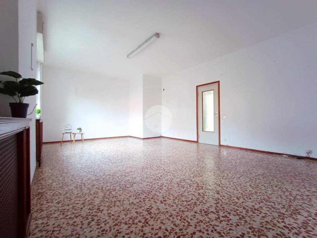 appartamento in vendita a Voghera