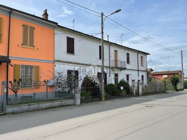 appartamento in vendita a Voghera