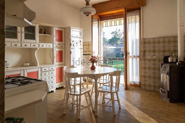 casa indipendente in vendita a Voghera