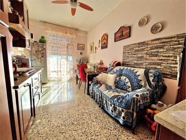 appartamento in vendita a Voghera in zona Medassino