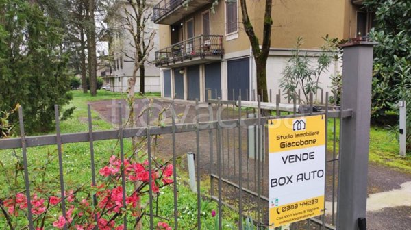 ufficio in vendita a Voghera