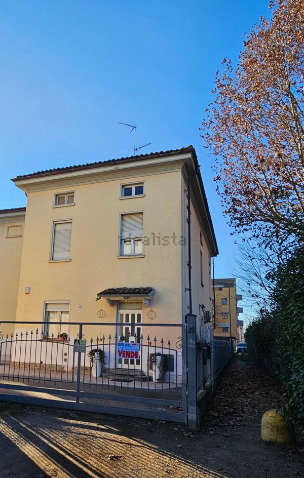 appartamento in vendita a Voghera