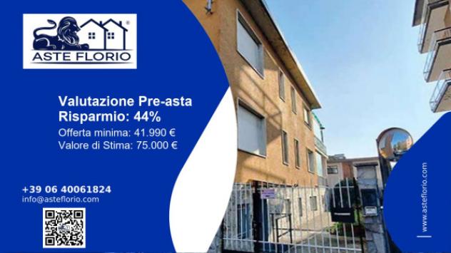 negozio in vendita a Voghera