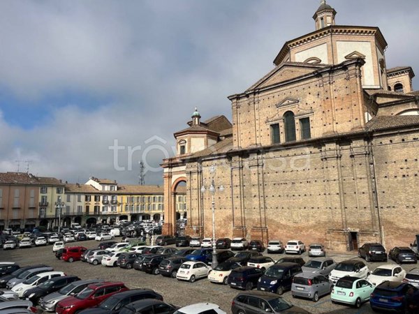 appartamento in vendita a Voghera